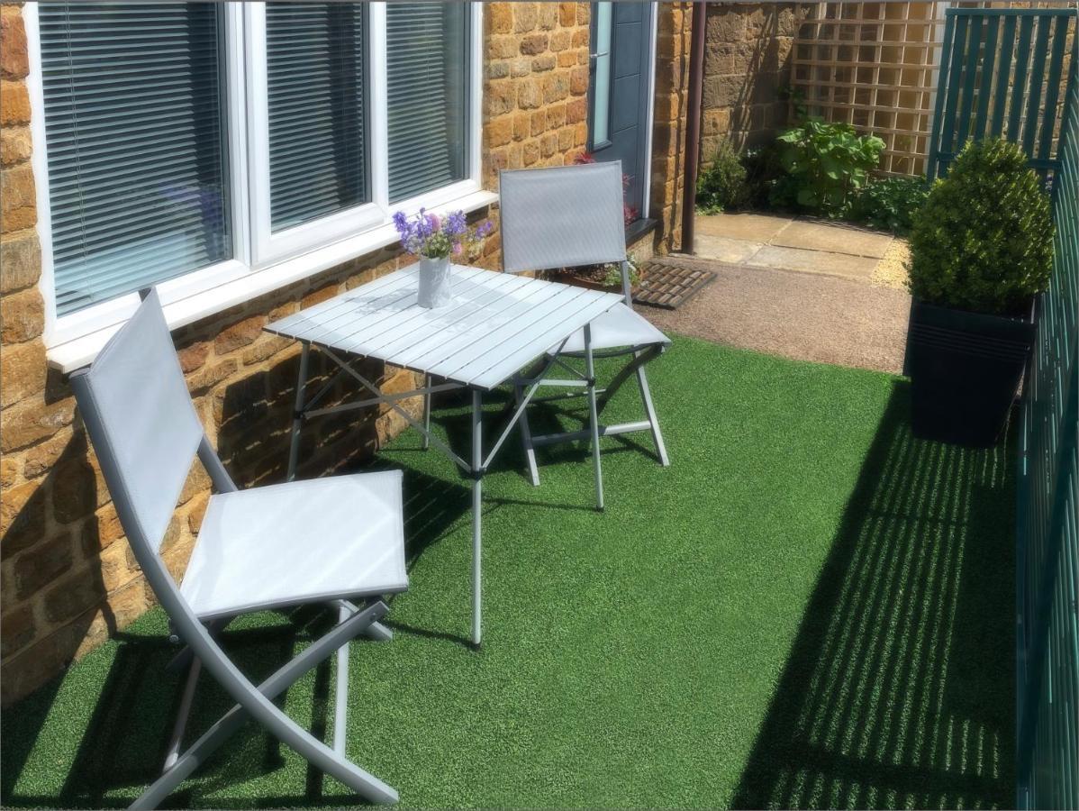 Orchard Road Studio Apartment Hook Norton Exteriör bild